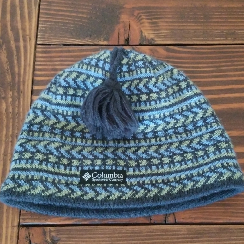 Columbia snow hat